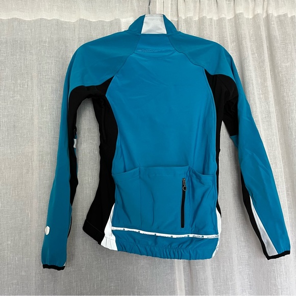 Endura Cycling Jacket - Picture 2 of 2